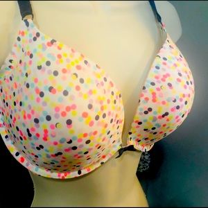 Victoria’s Secret Push-up Underwire Bra